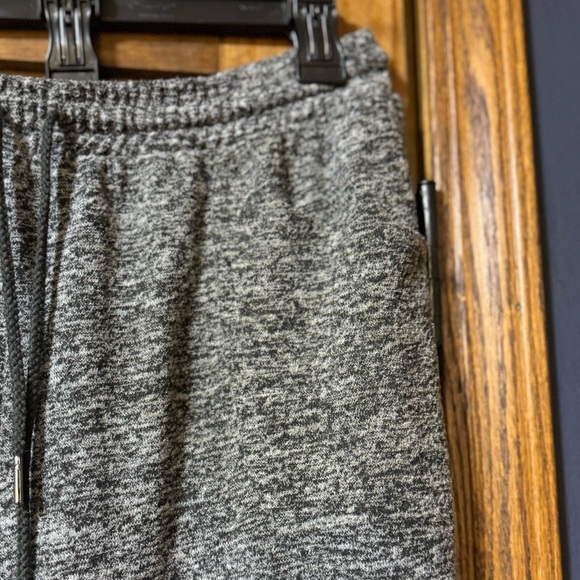 Adore Me heather gray joggers - Picture 5 of 8